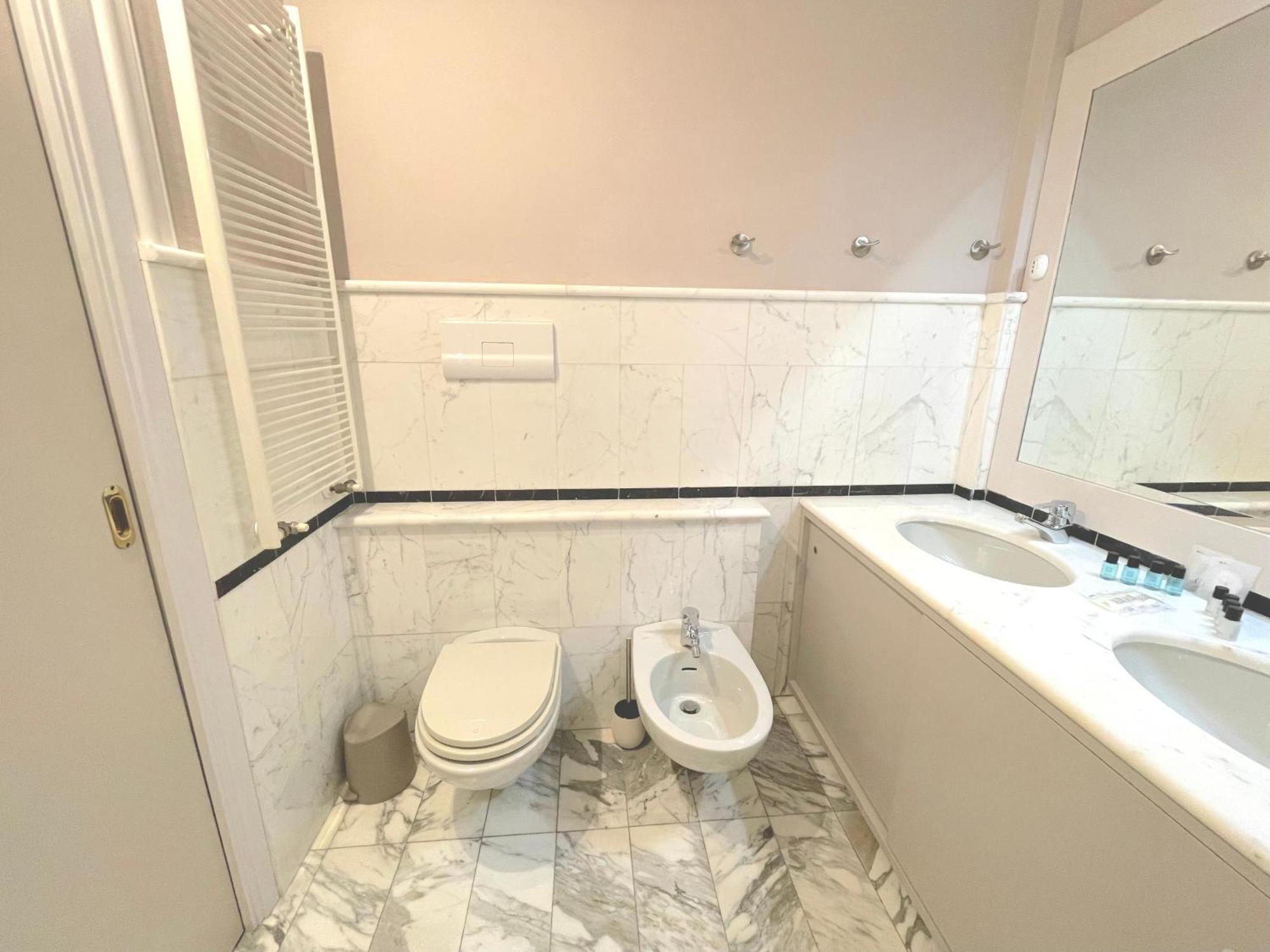 Best View Boutique Apartments Bergamo Esterno foto