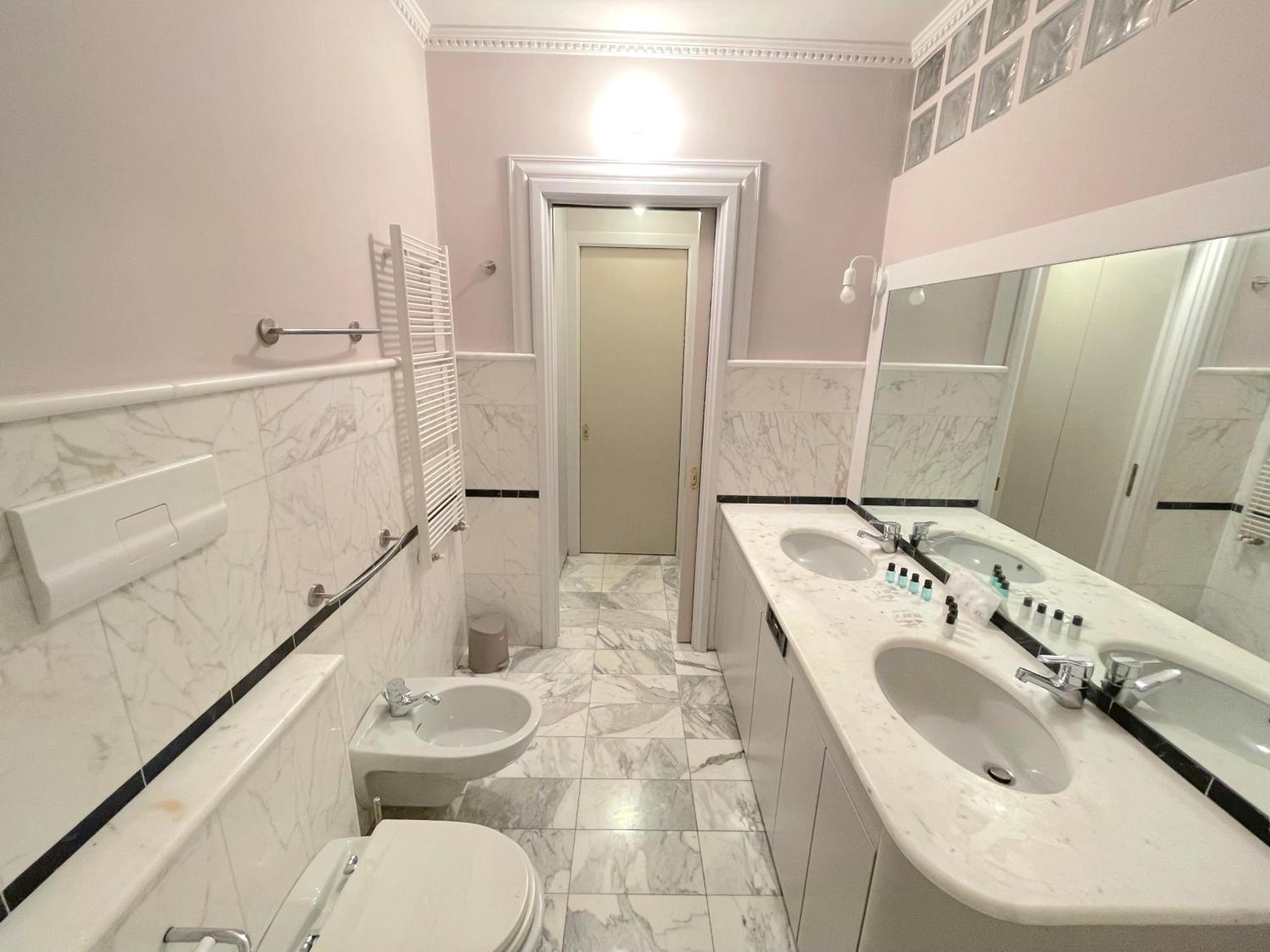 Best View Boutique Apartments Bergamo Esterno foto